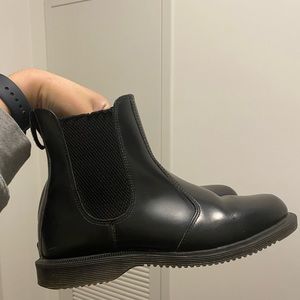 Dr. Marten flora chelsea boots